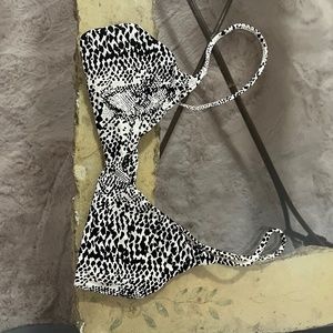 Mai Underwear XS top $30